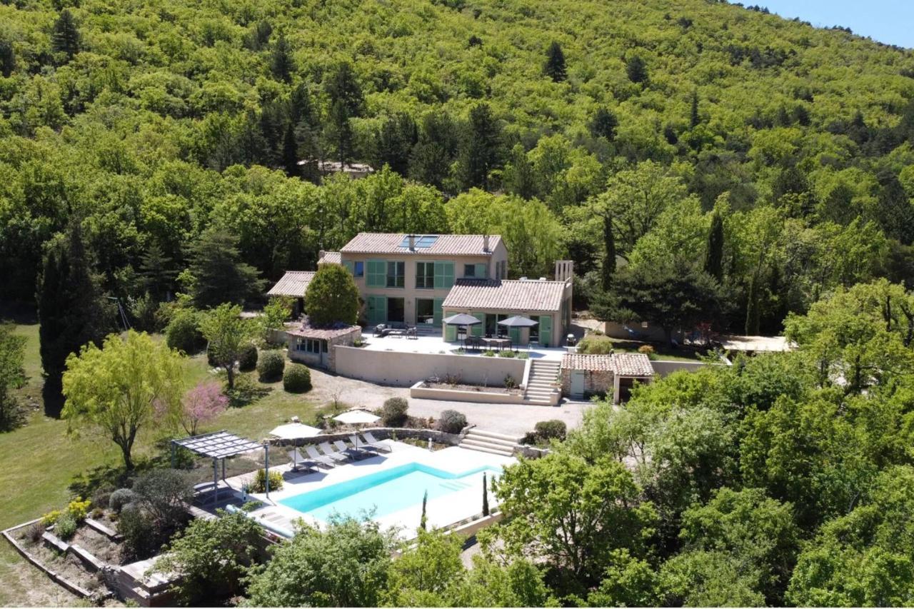 Magnifique Propriete Avec Vues Panoramiques Et Piscine Privee Villa Auribeau Luaran gambar